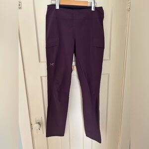 Women’s Arc'teryx pants - size 6